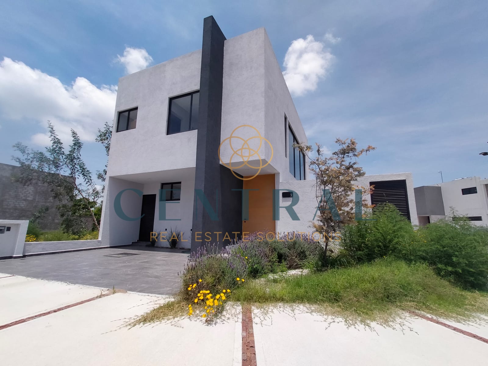 Casa en Cañadas del Arroyo-Corregidora (RENTADA)